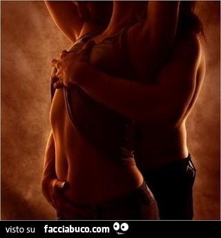 Abbraccio passionale