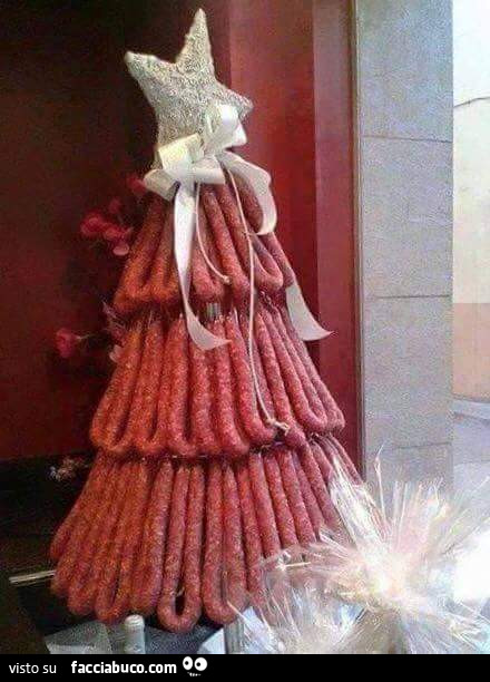 Albero di Natale con le salsicce
